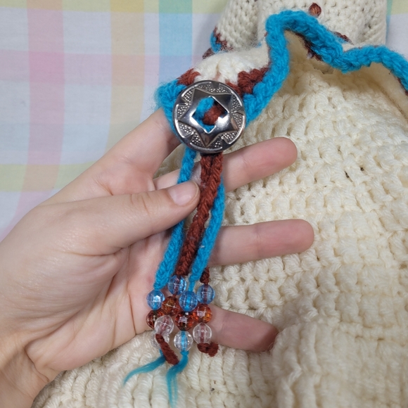 Vintage Native indigenous doll Regal Toy Canada open close eyes crochet dress - Picture 4 of 9